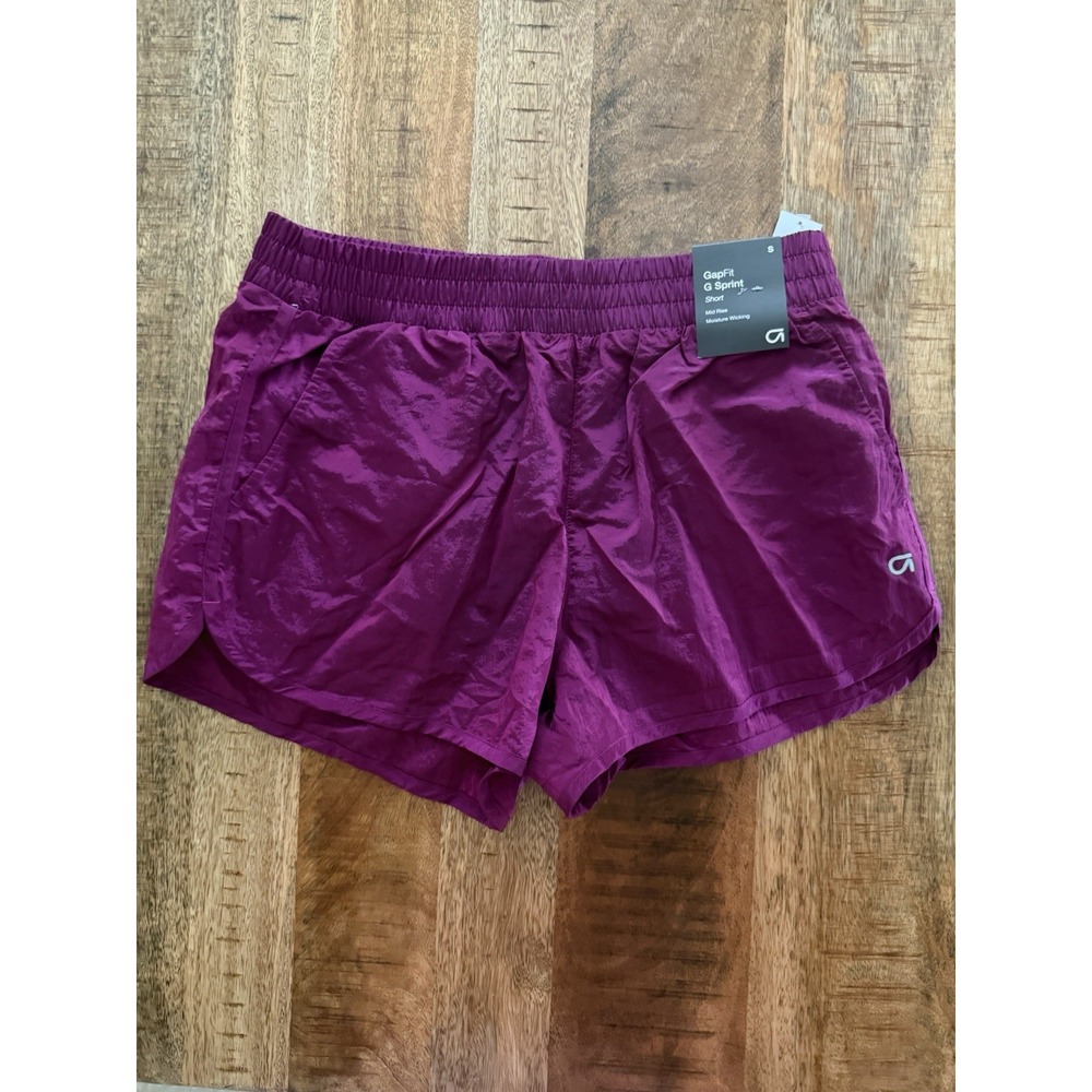 GapFit G Sprint Running Shorts NWT Women's Small Purple Mid Rise Moisture‎ Wick